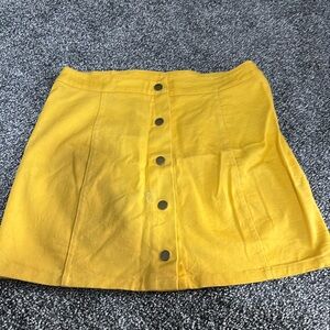Yellow button skirt 
Rue 21